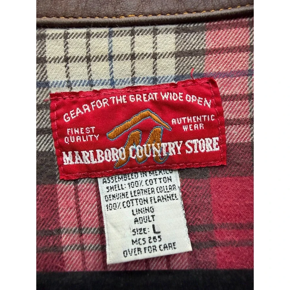 Vintage 1990s Marlboro Country Store Denim Trucker Jacket Blue Adult Size L